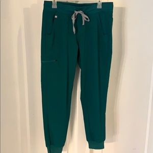 Figs Medium Zamora Hunter Green Scrub Pants